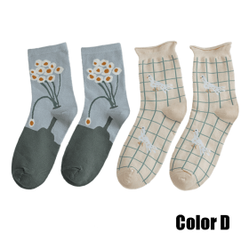 2 Pairs Women Socks 2022 New Crew Socks For Women Spring Fashion Cute Socks Flower Cotton Korean Style Breathable Casual Trendy (Color: D)