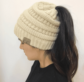 High Bun Ponytail Beanie Hat Chunky Soft Stretch Cable Knit Warm Fuzzy Lined Skull Beanie Acrylic Hats Men And Women (Color: Beige)